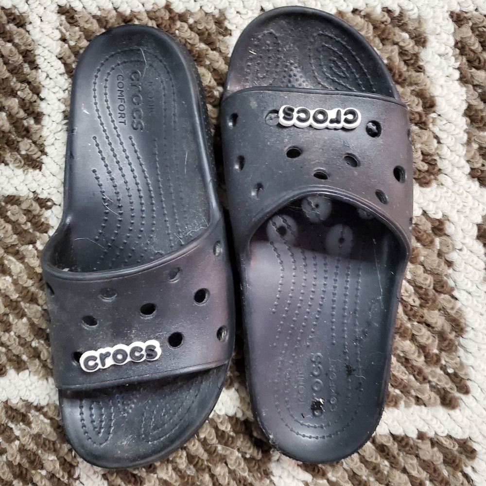 Crocs slides